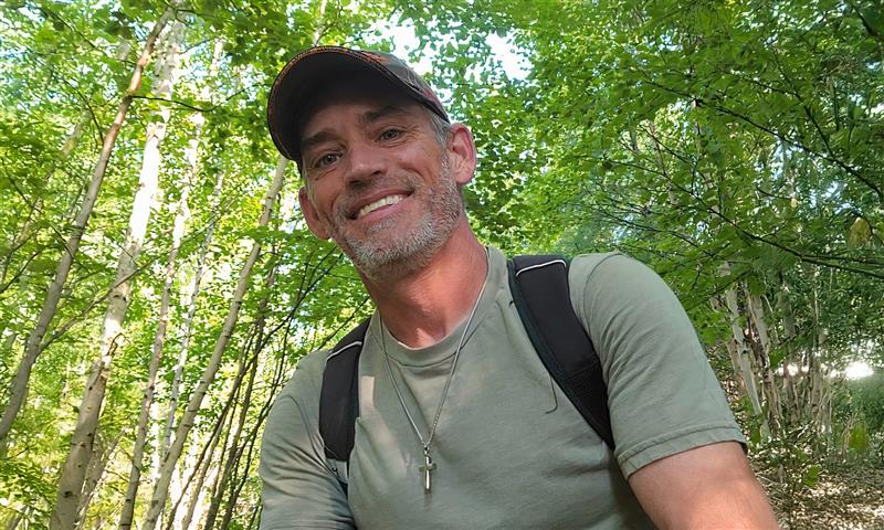 Barry hikes to help mental health